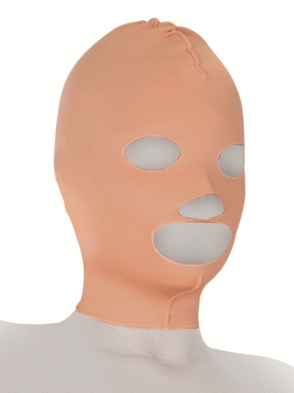 Mascara facial totalmente fechada
